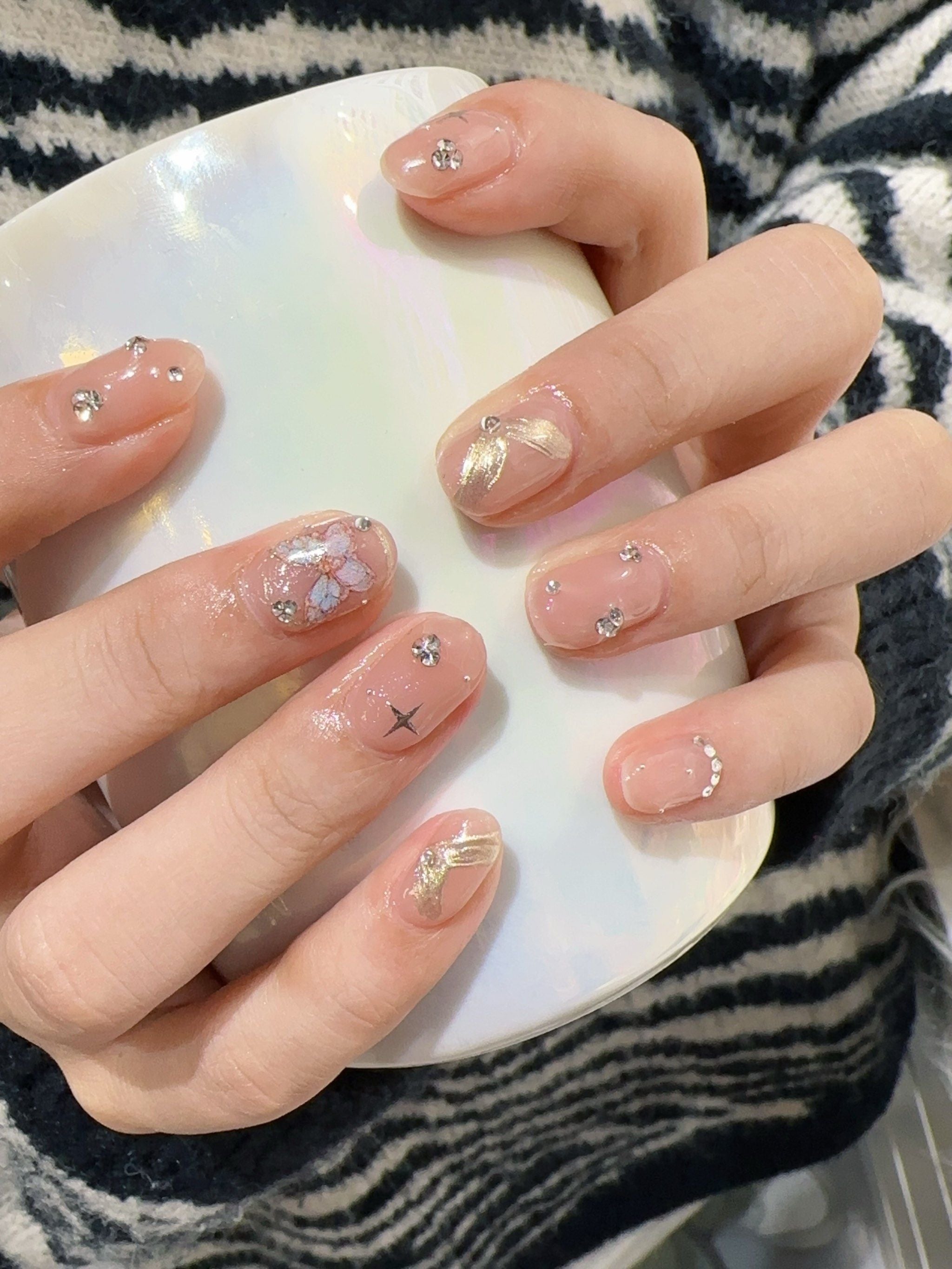 False Nails